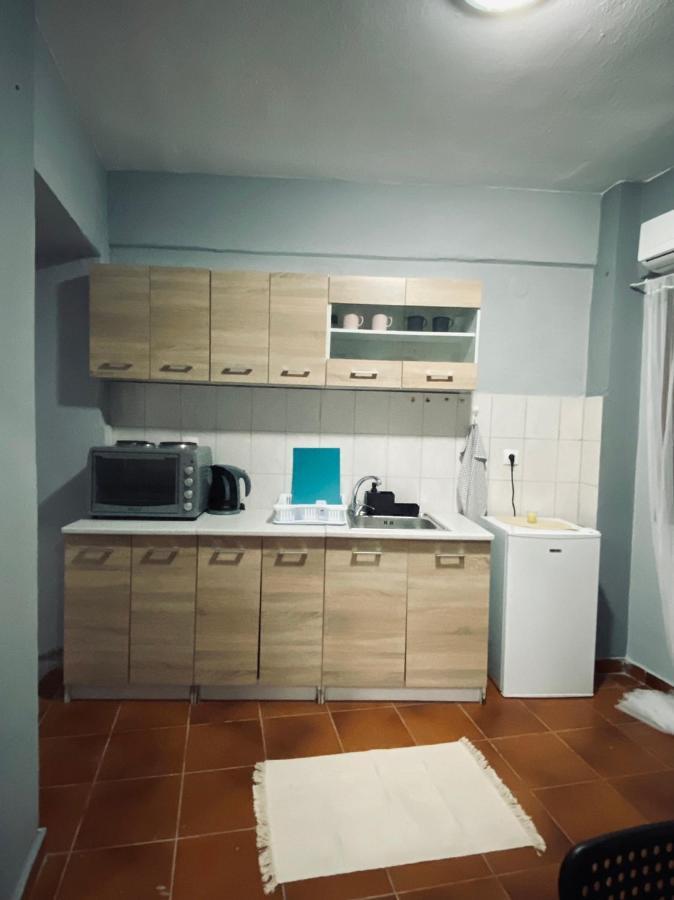 Alex2 Apartment อาฟิโตส ภายนอก รูปภาพ